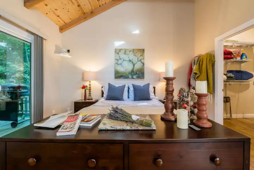 Photo of Bedroom in La Honda