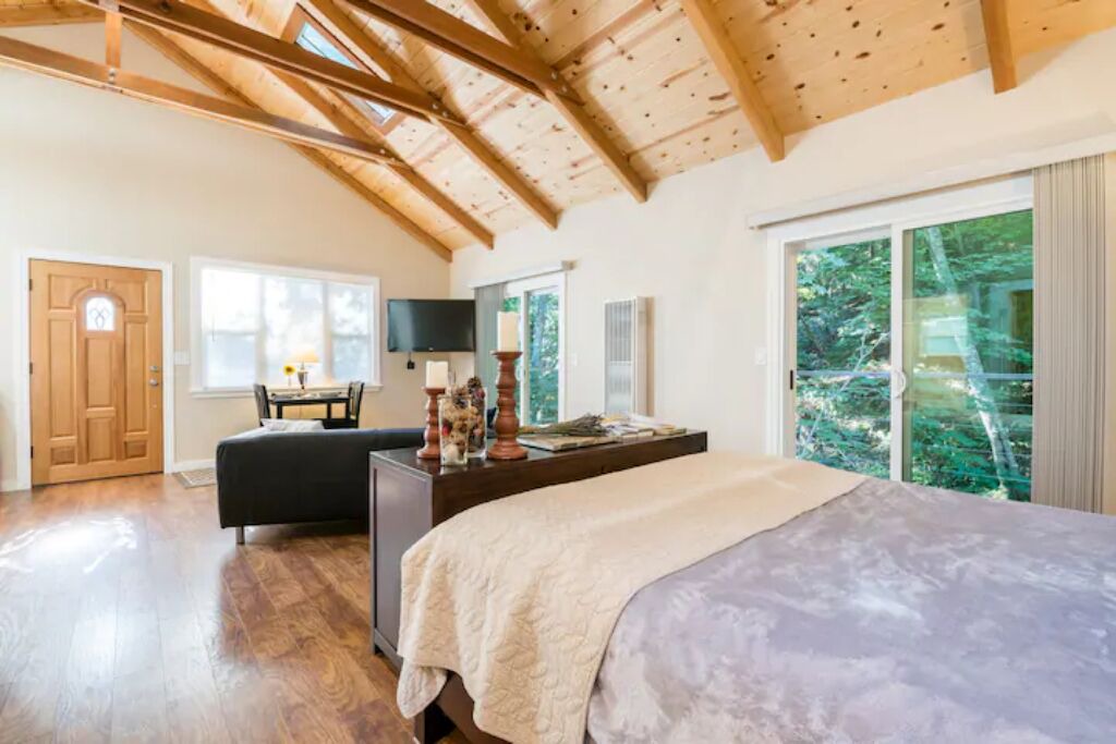 Photo of Bedroom in La Honda