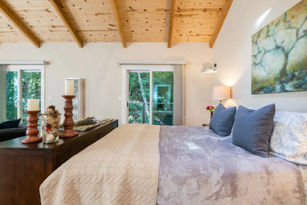 Photo of Bedroom in La Honda