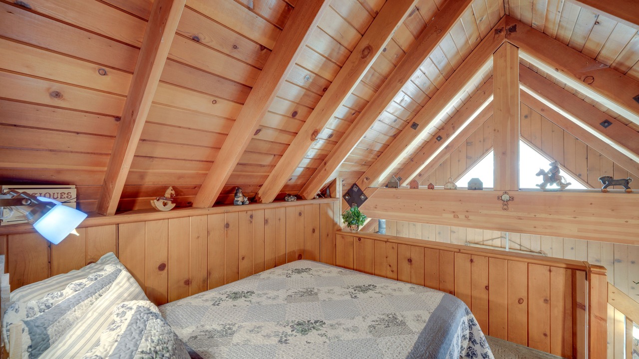 Photo of Bedroom in Ponderosa