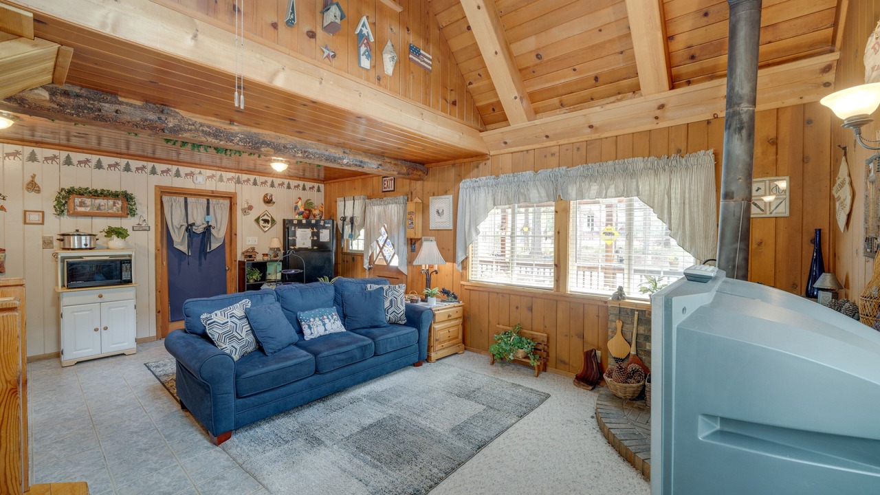 Photo of Bedroom in Ponderosa
