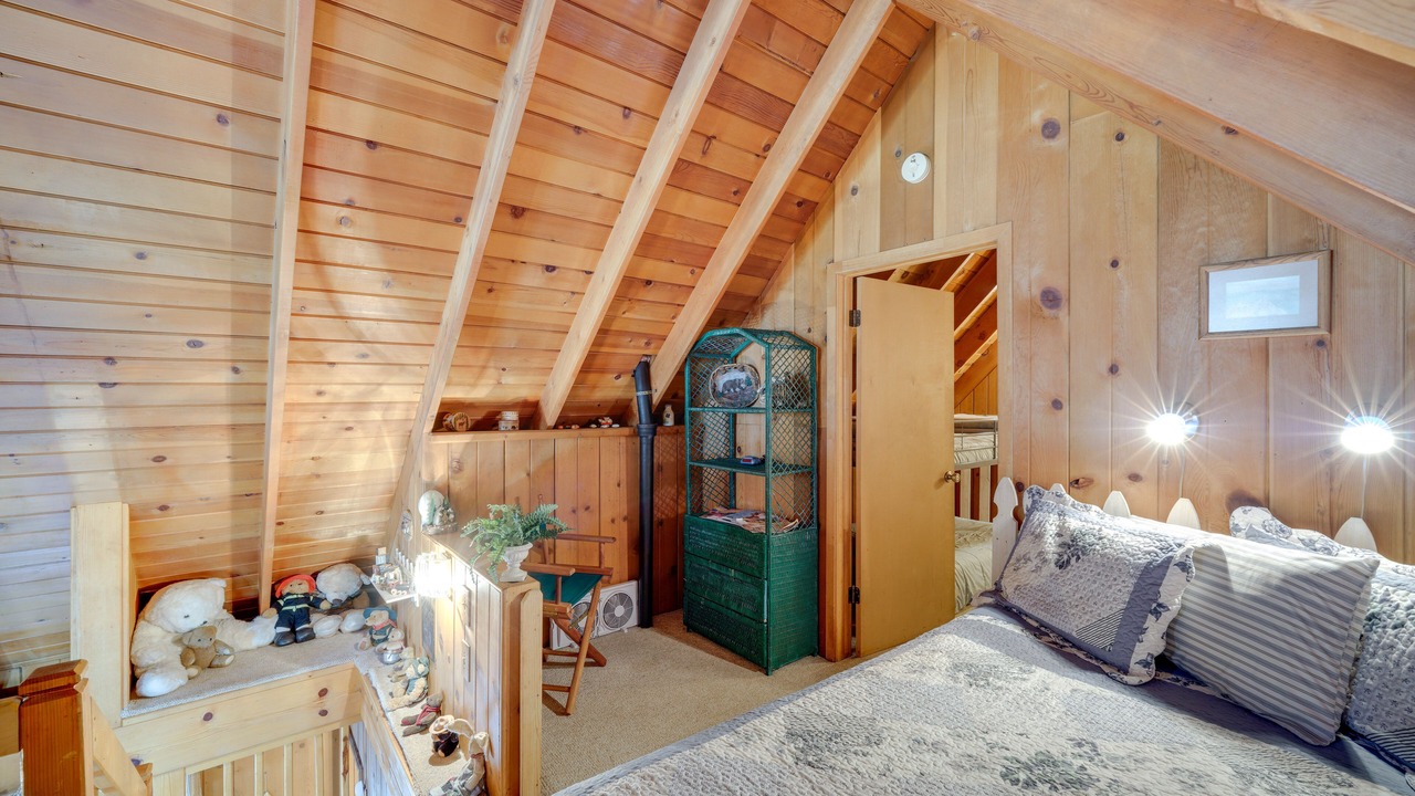 Photo of Bedroom in Ponderosa