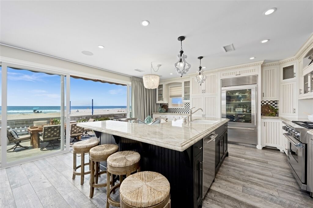 Photo of Kitchen in Central Mission Beach