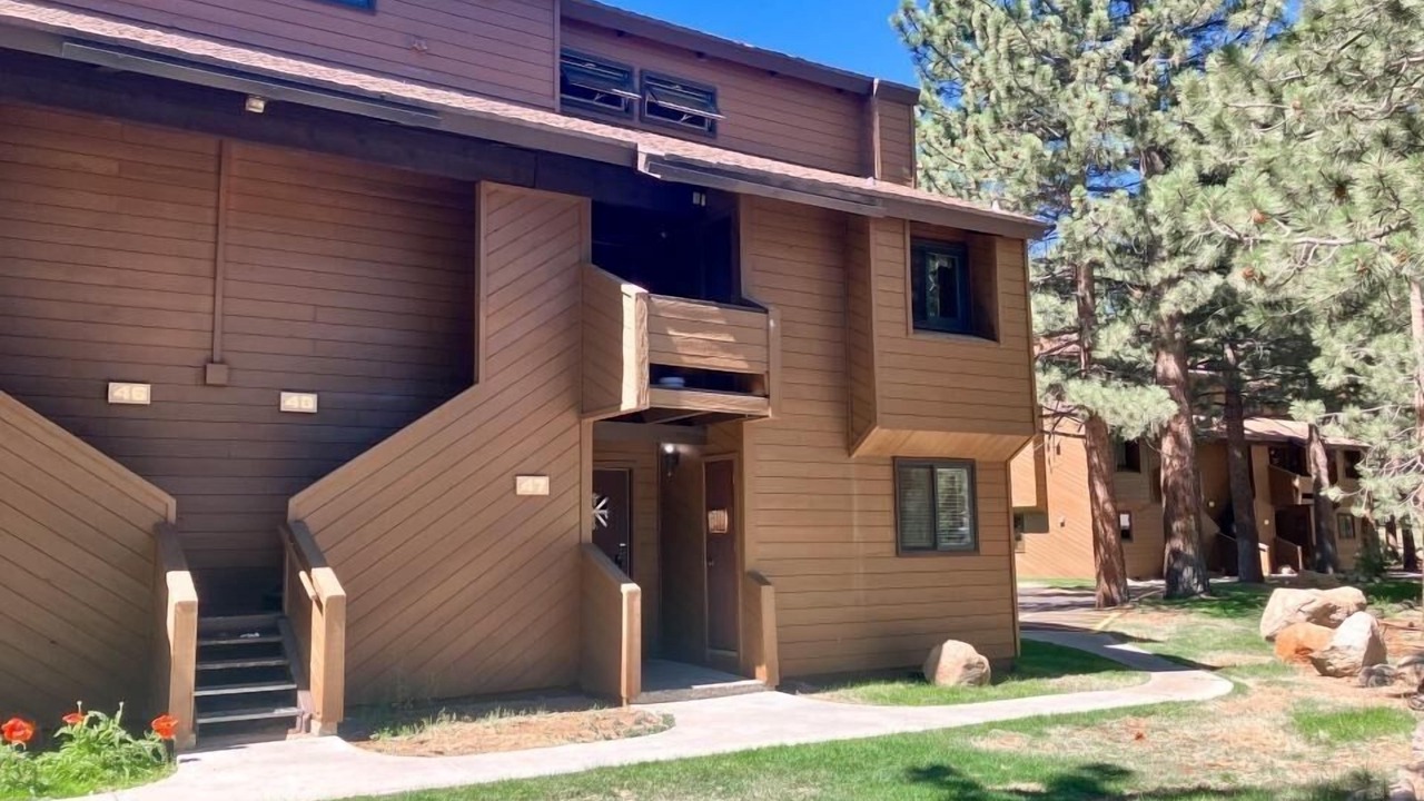 Photo of Outdoor in Mammoth Lakes