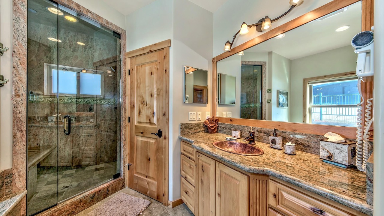 Photo of Bathroom in Mountain View Estates