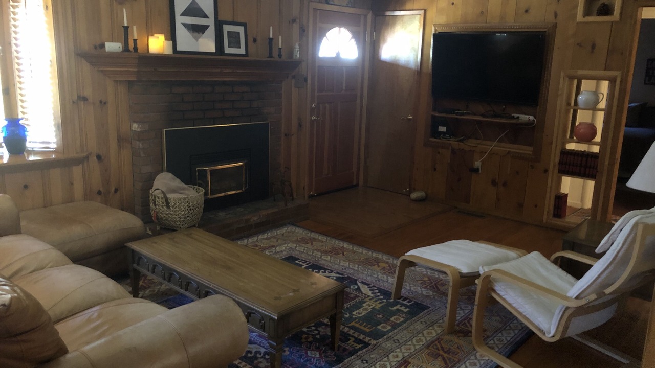 Photo of Livingroom in Al Tahoe