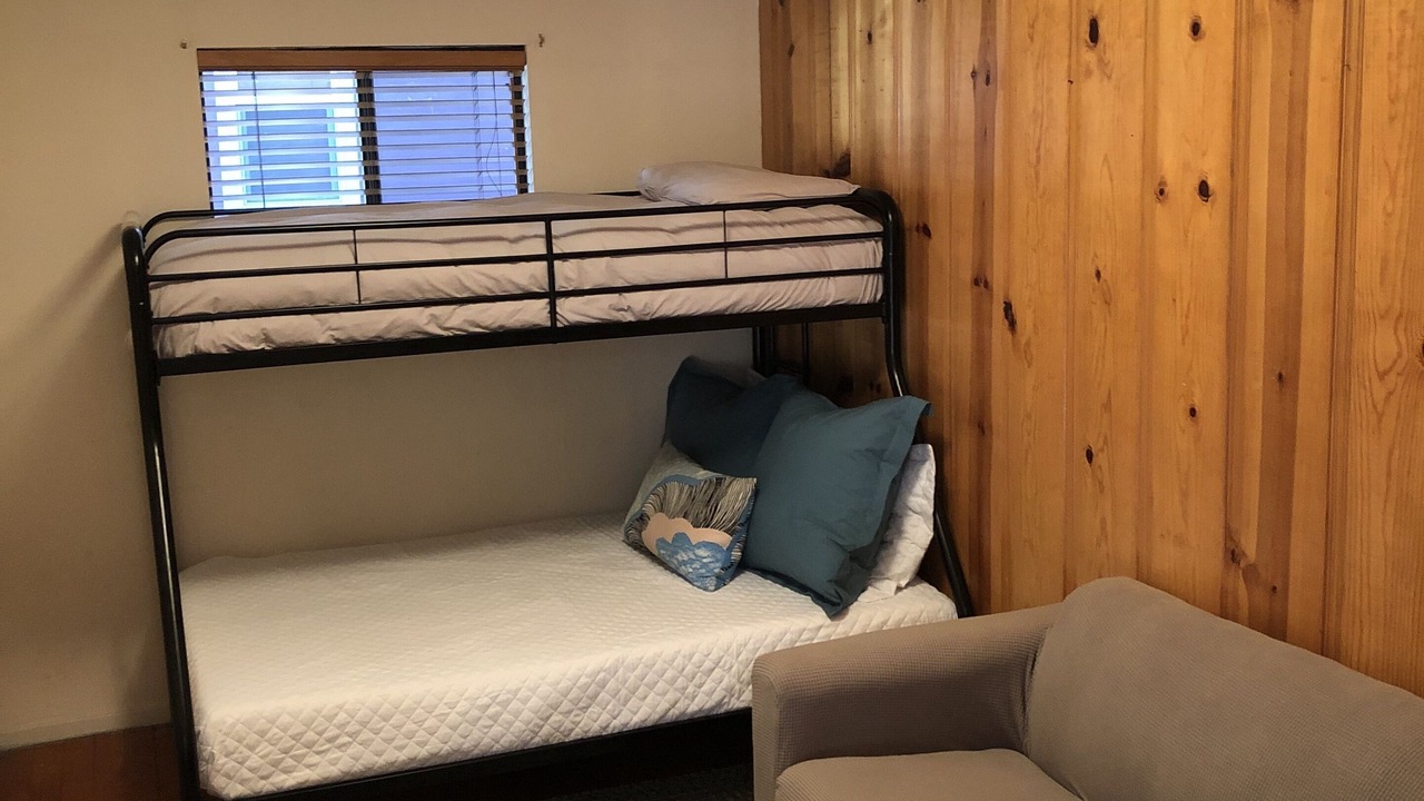Photo of Bedroom in Al Tahoe
