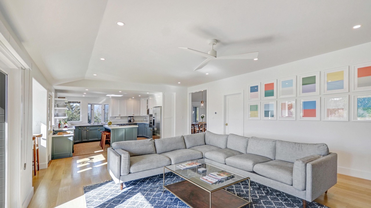 Photo of Livingroom in Fetters Hot Springs-Agua Caliente