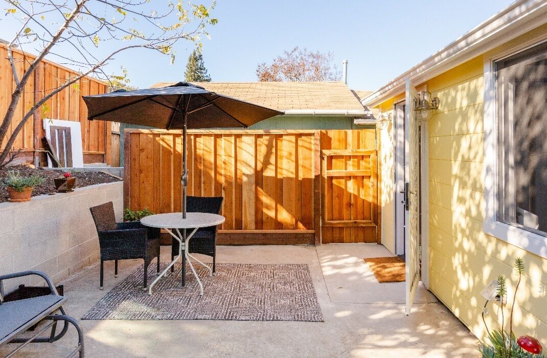 Photo of Outdoor in Oakland