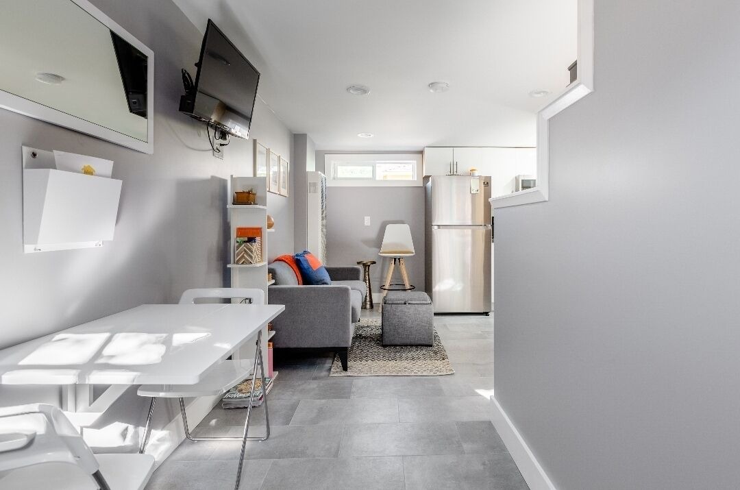 Photo of Livingroom in Oakland