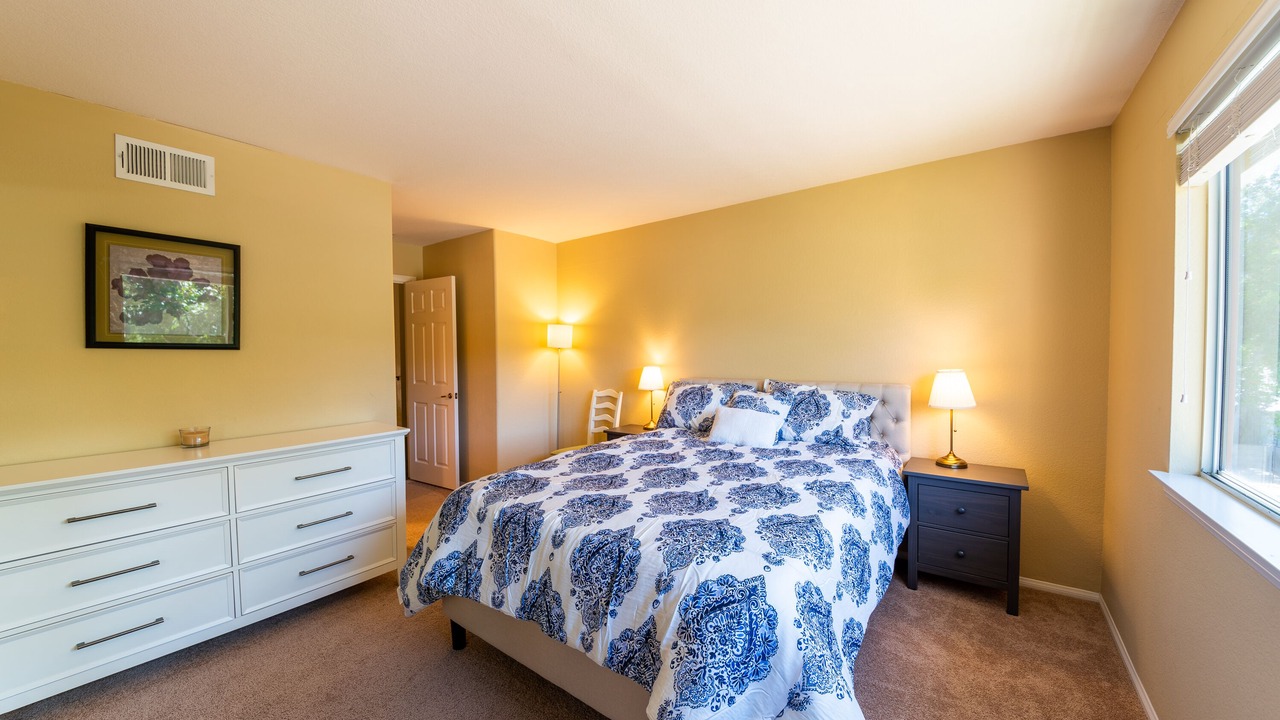 Photo of Bedroom in Carmel Valley