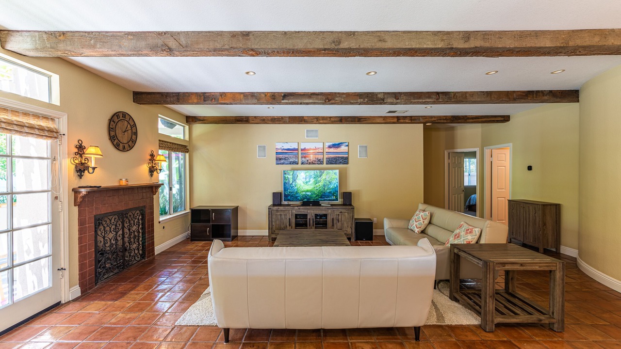 Photo of Livingroom in Carmel Valley