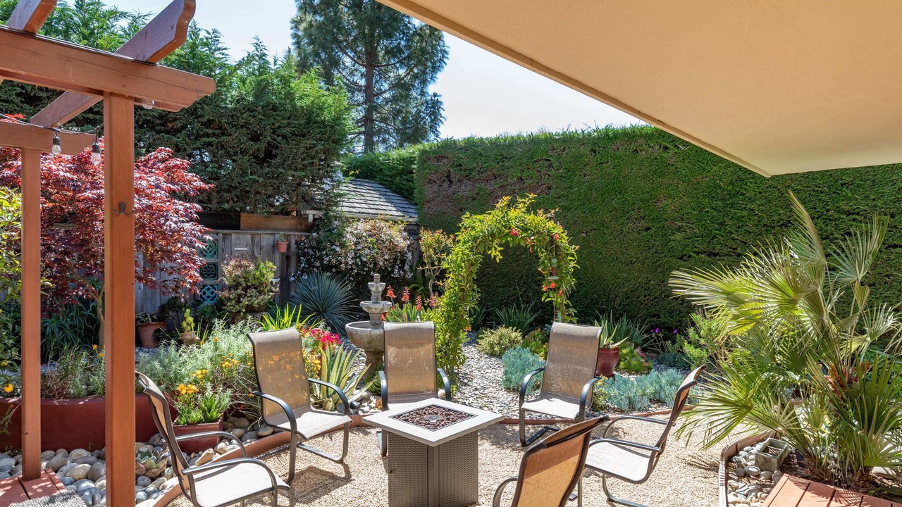 Photo of Patio Balcony in Hatton Fields