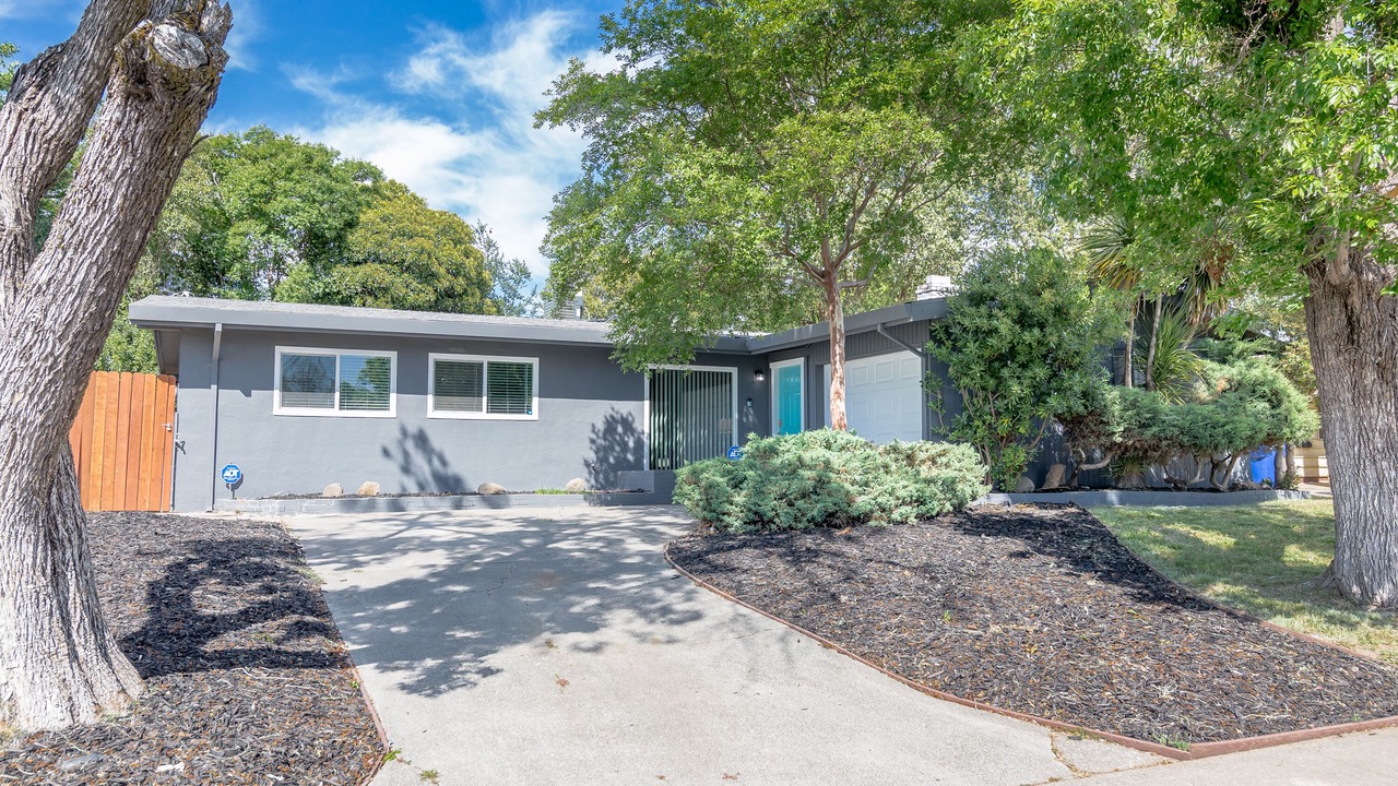 Photo of Outdoor in North Highlands