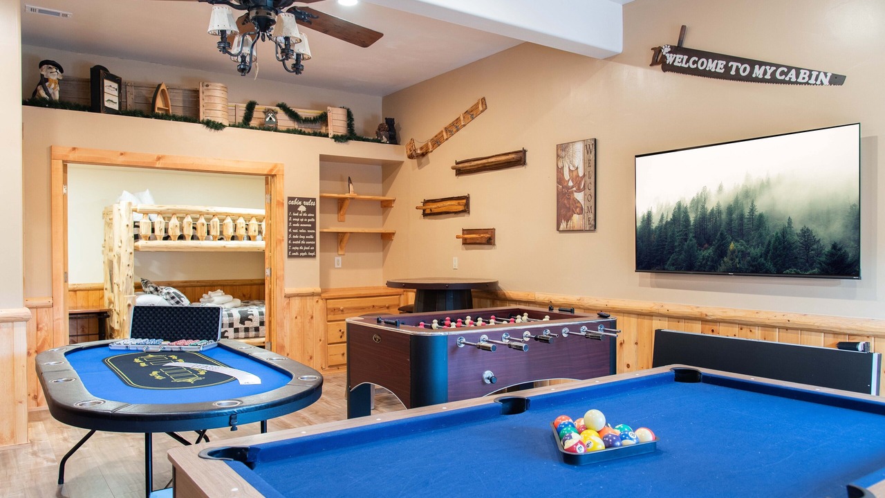 Photo of Bedroom in Upper Moonridge