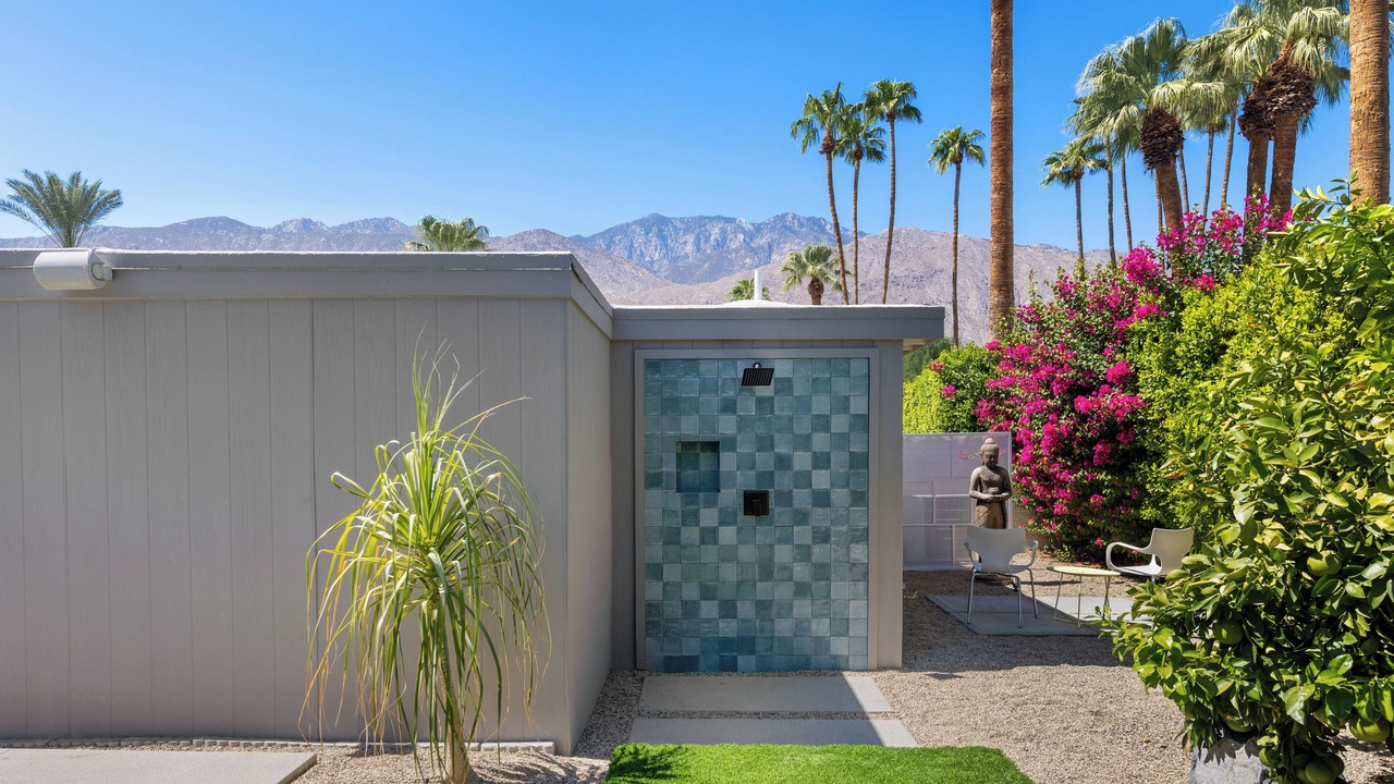 Photo of Outdoor in Deepwell Estates