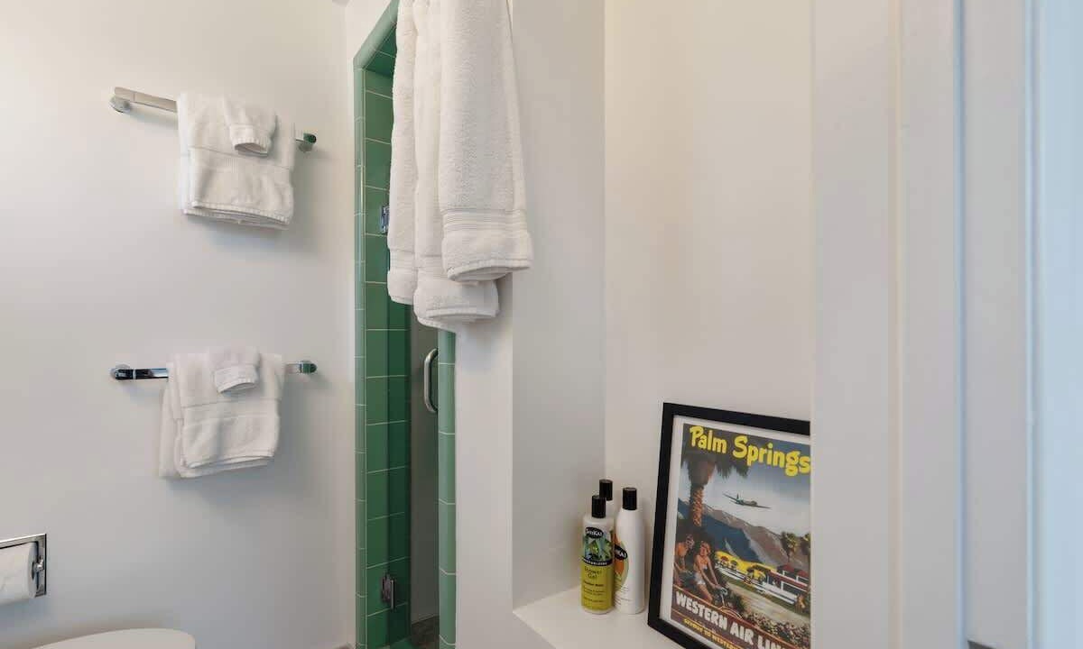 Photo of Bathroom in Deepwell Estates