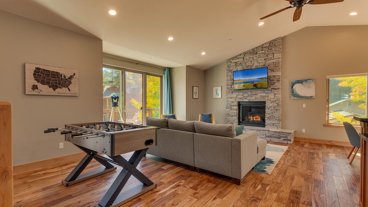 Photo of Livingroom in Tahoe Paradise