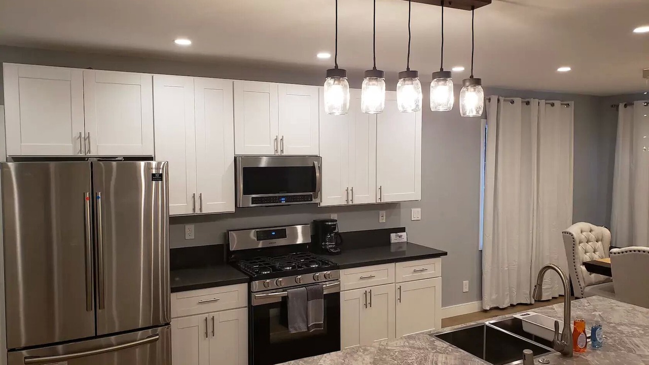 Photo of Kitchen in Pico - Robertson
