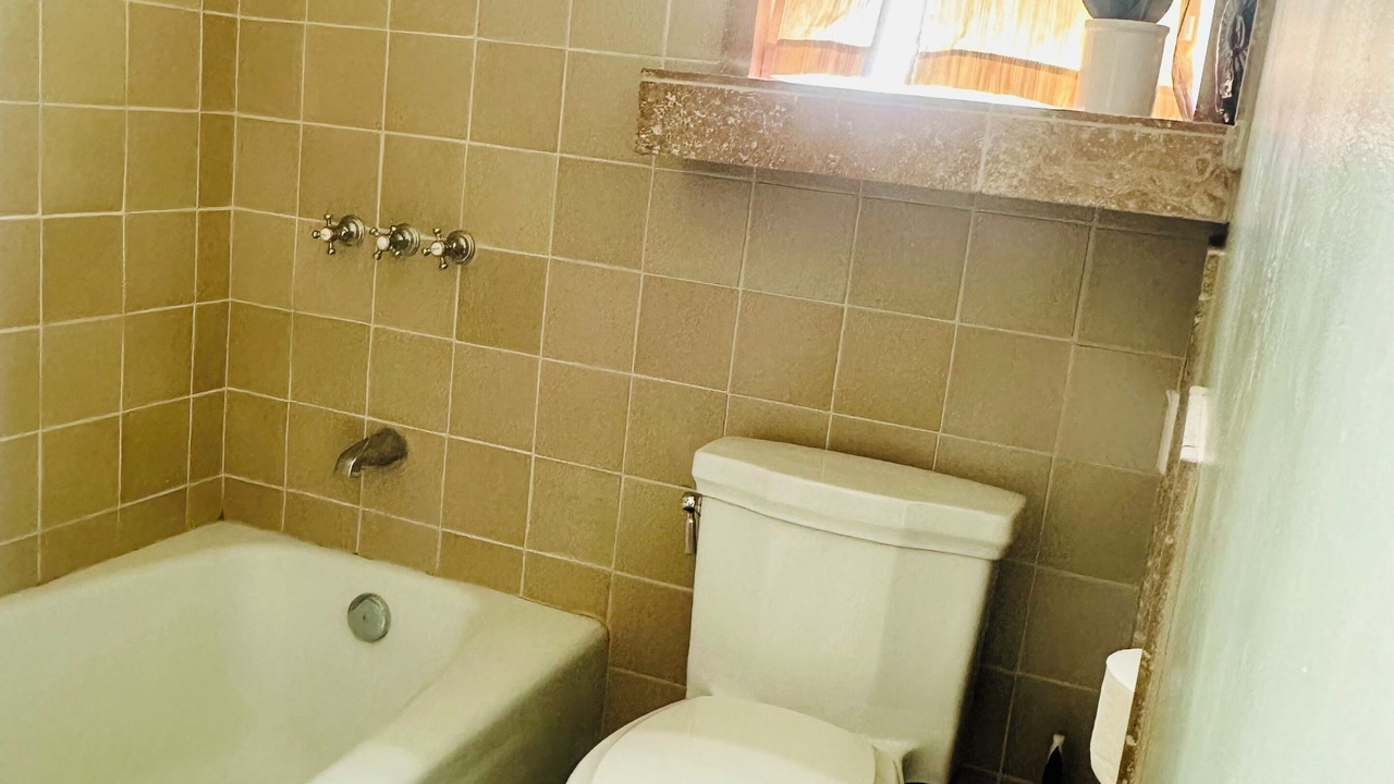 Photo of Bathroom in Ventura