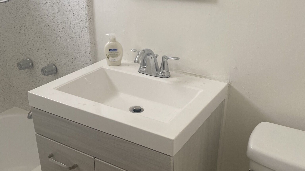 Photo of Bathroom in Alamitos Beach