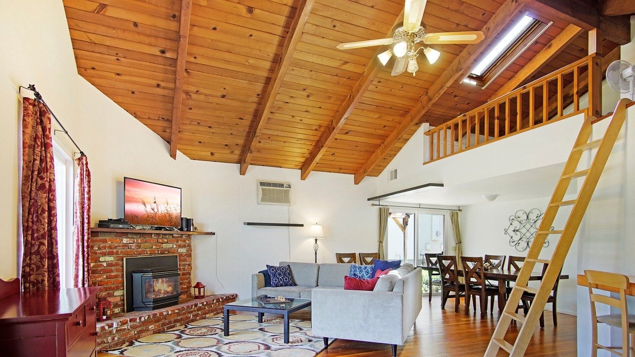 Photo of Bedroom in Three Rivers