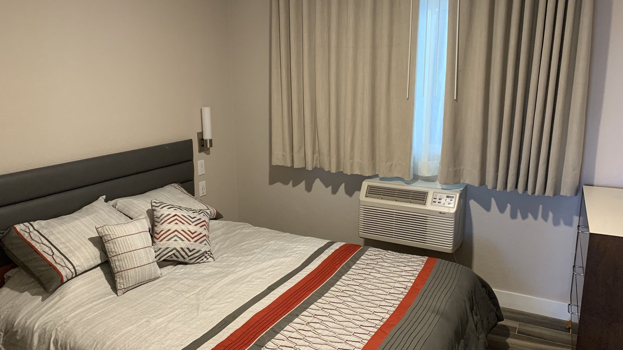 Photo of Bedroom in Mission Hills