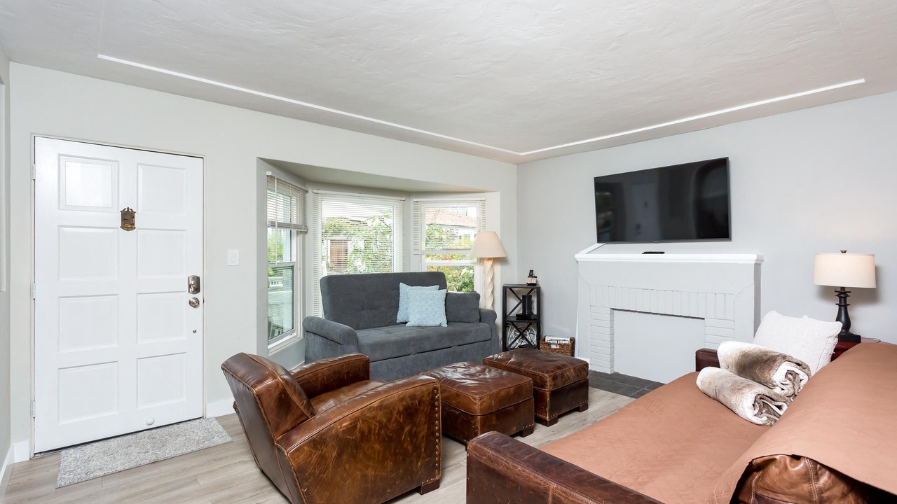 Photo of Livingroom in South Mission Beach