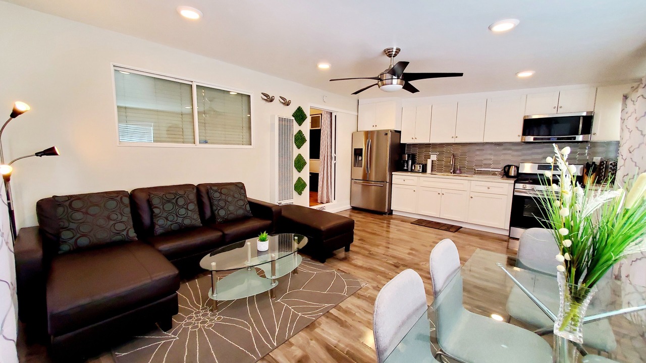 Photo of Livingroom in Oak Park