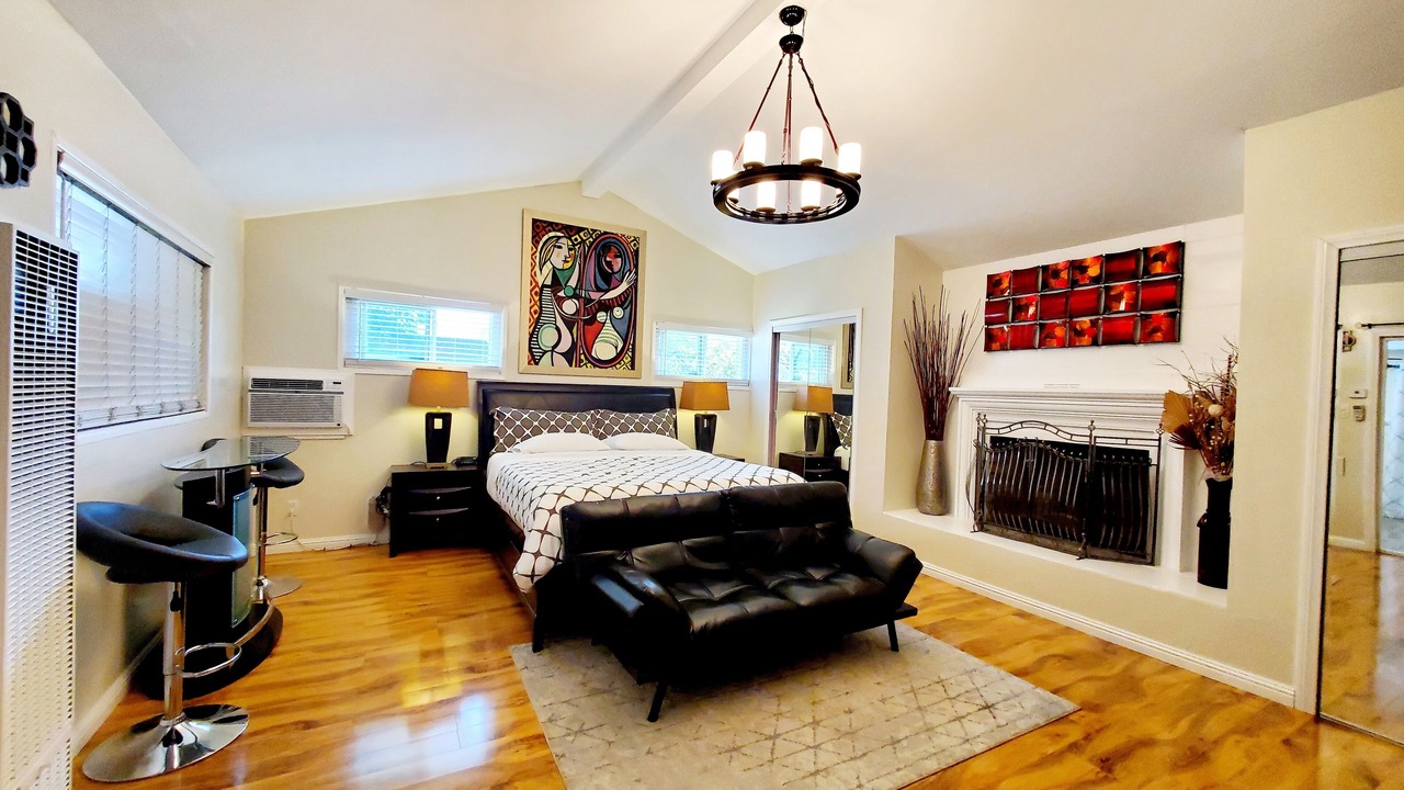Photo of Bedroom in Oak Park
