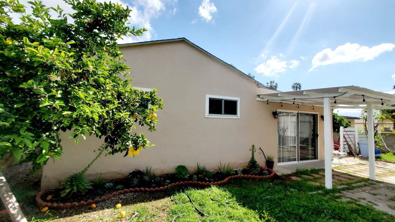 Photo of Outdoor in Oak Park