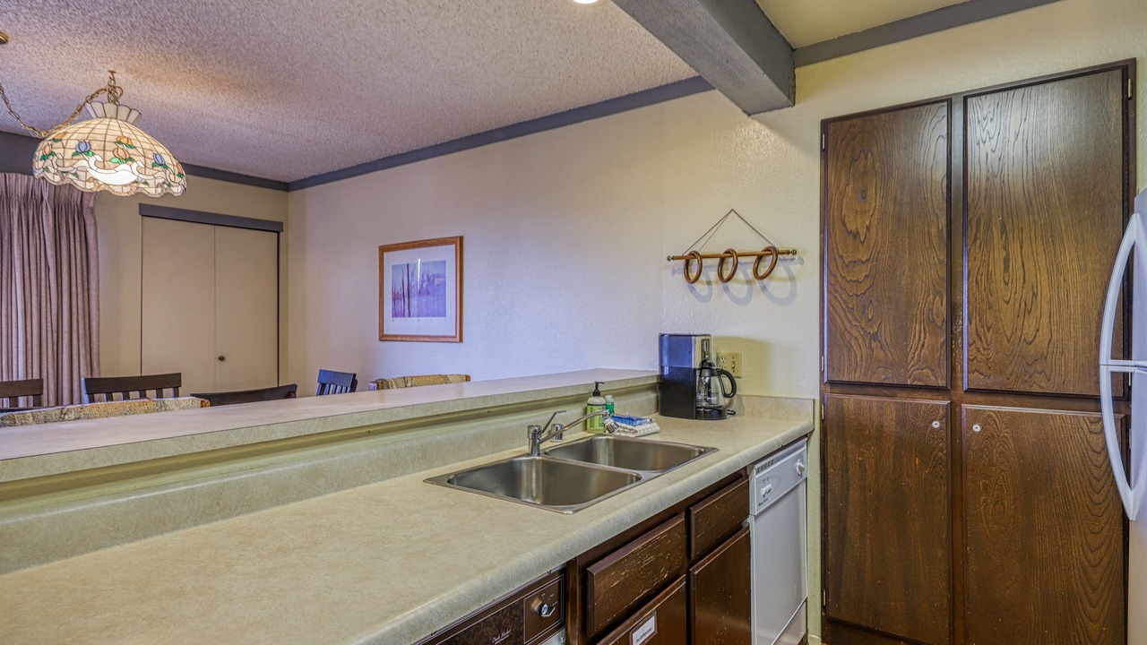 Photo of Kitchen in Mammoth Lakes