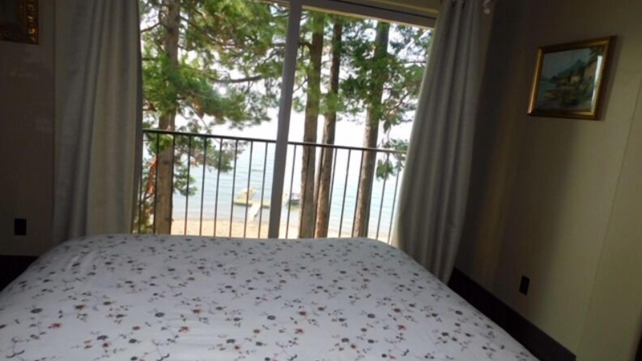 Photo of Bedroom in East Shore