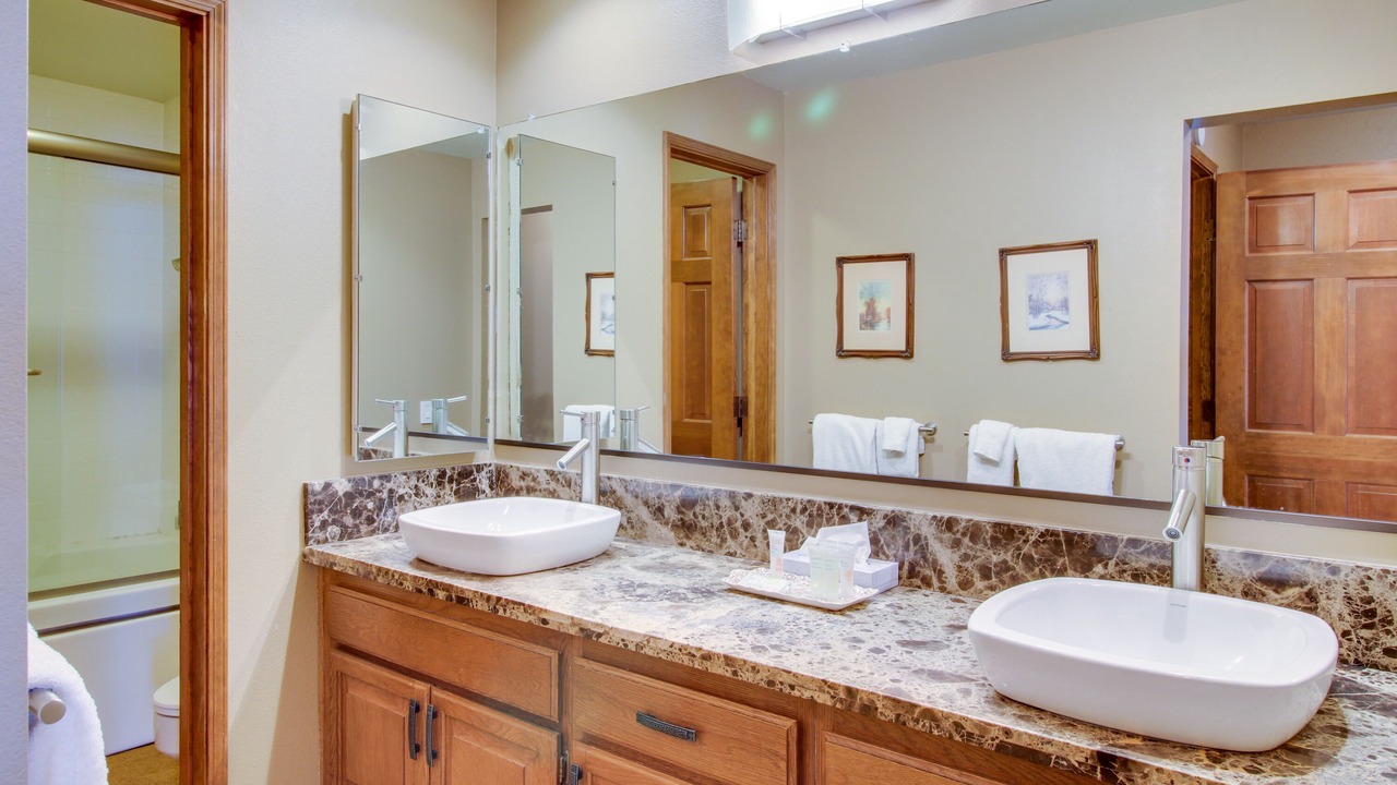 Photo of Bathroom in Mammoth Lakes