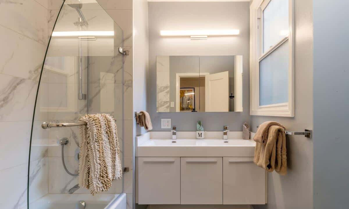 Photo of Bathroom in Sunset District