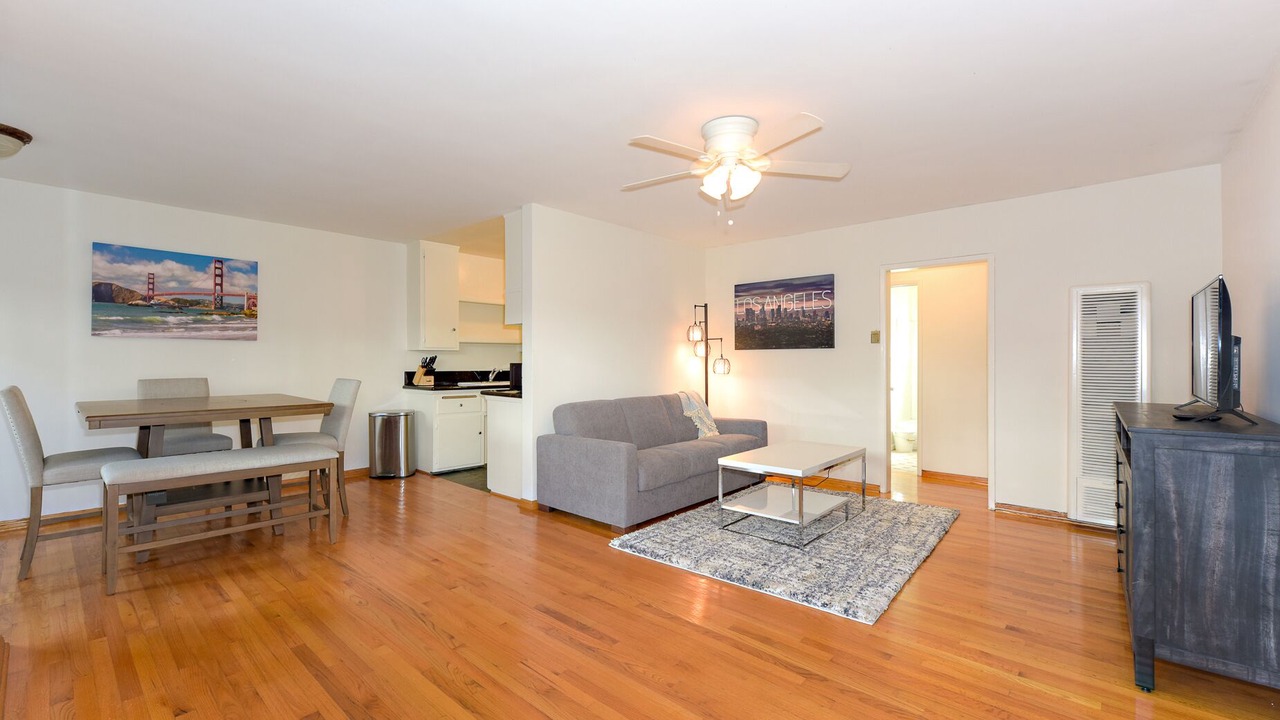 Photo of Livingroom in Mar Vista