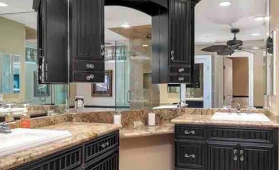 Photo of Bathroom in Huntington Beach