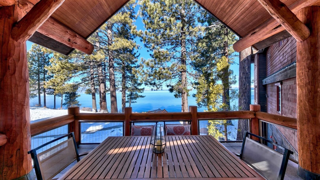 Photo of Patio Balcony in Sierra Shores