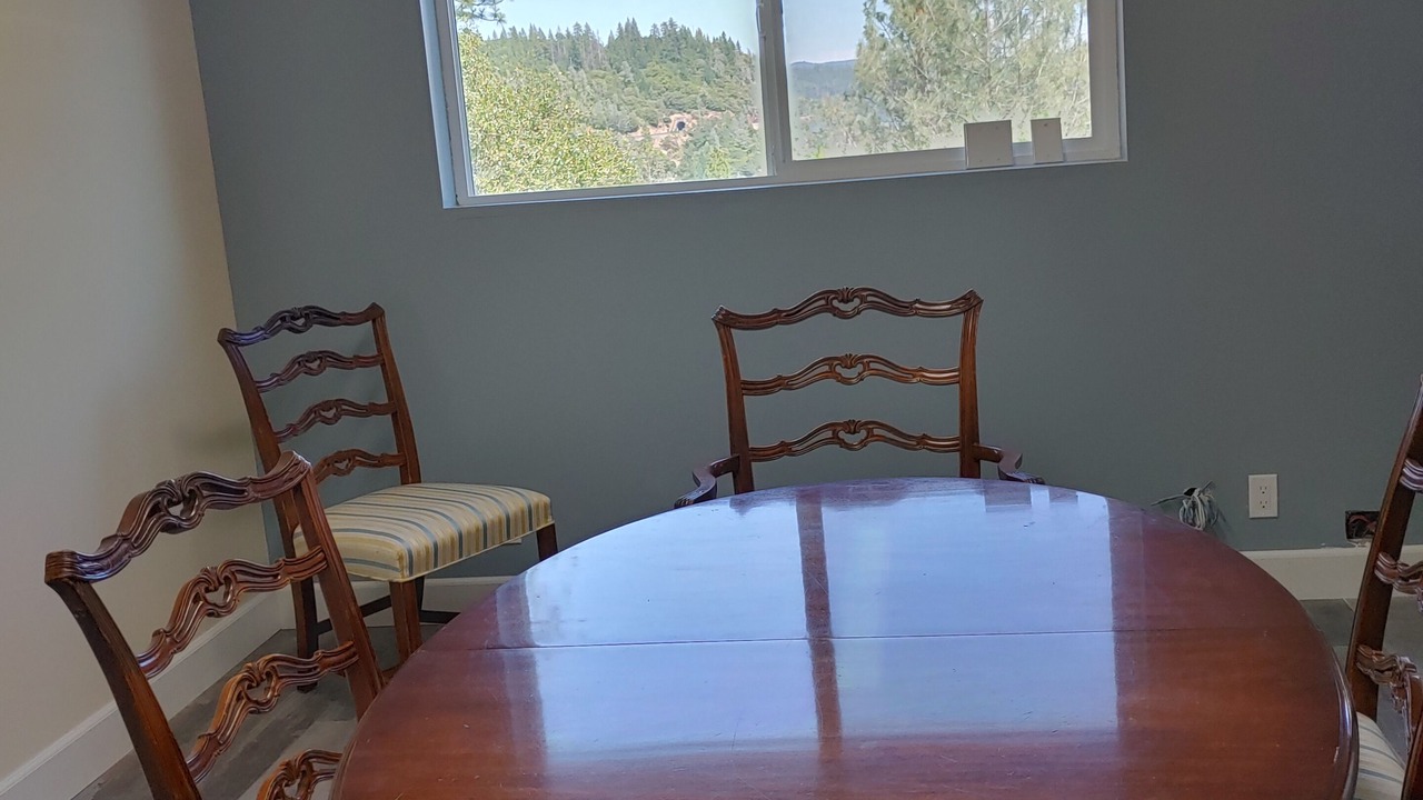 Photo of Livingroom in Colfax