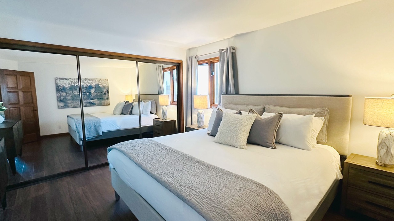 Photo of Bedroom in Avalon
