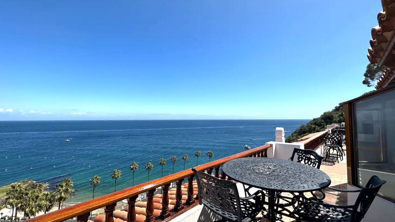 Photo of Outdoor in Avalon