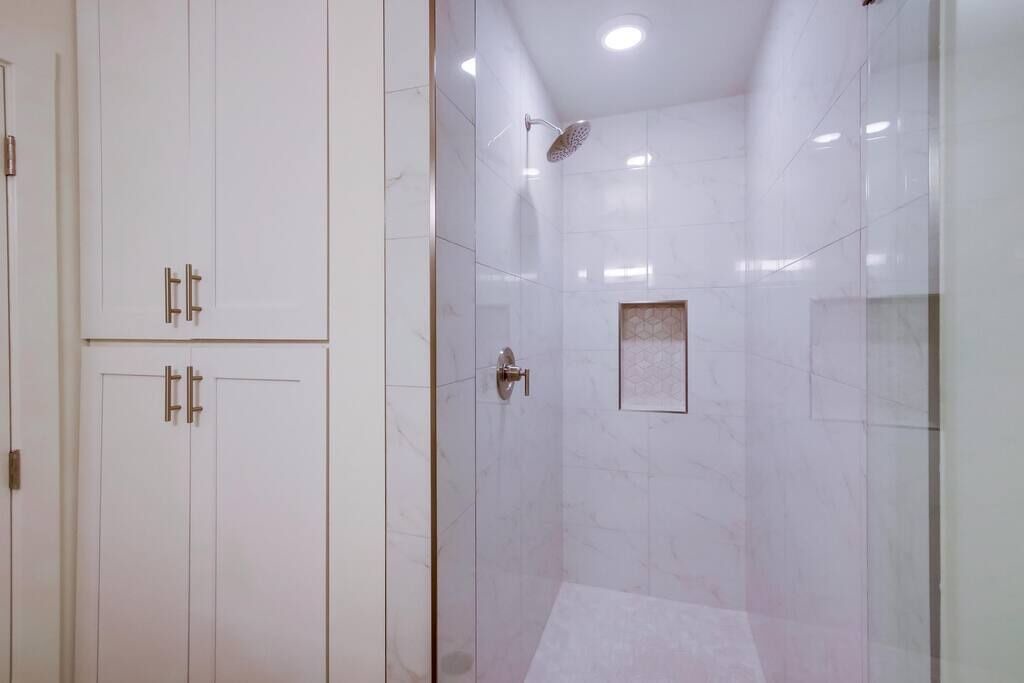 Photo of Bathroom in Mira Costa