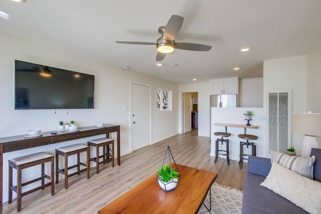 Photo of Livingroom in Mira Costa