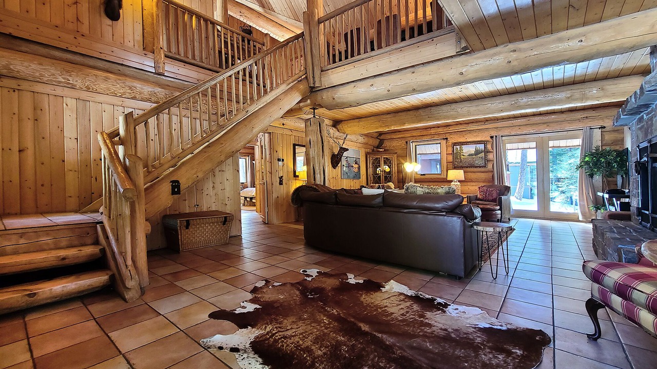 Photo of Livingroom in McKinney Estates