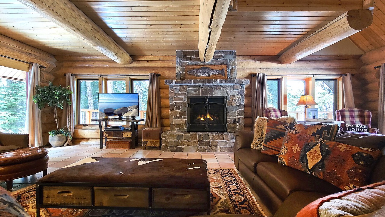 Photo of Livingroom in McKinney Estates