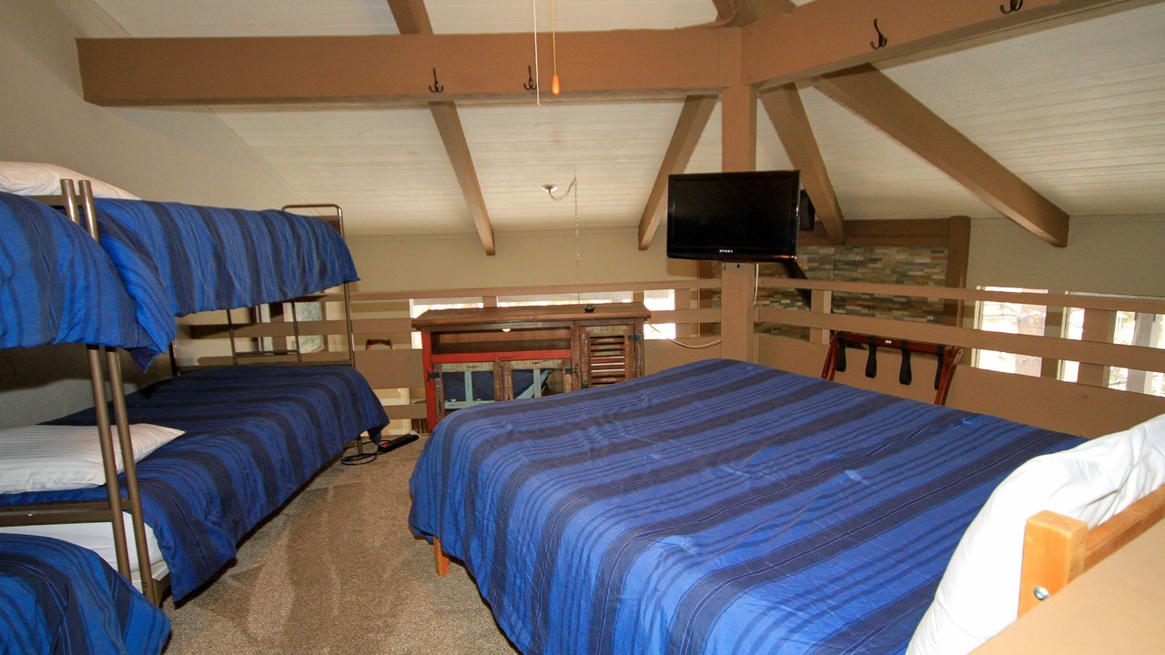 Photo of Bedroom in Mammoth Lakes