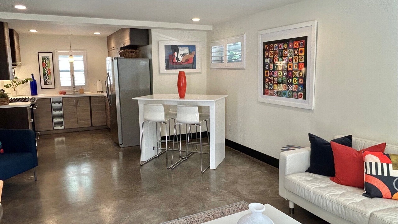 Photo of Livingroom in Napa
