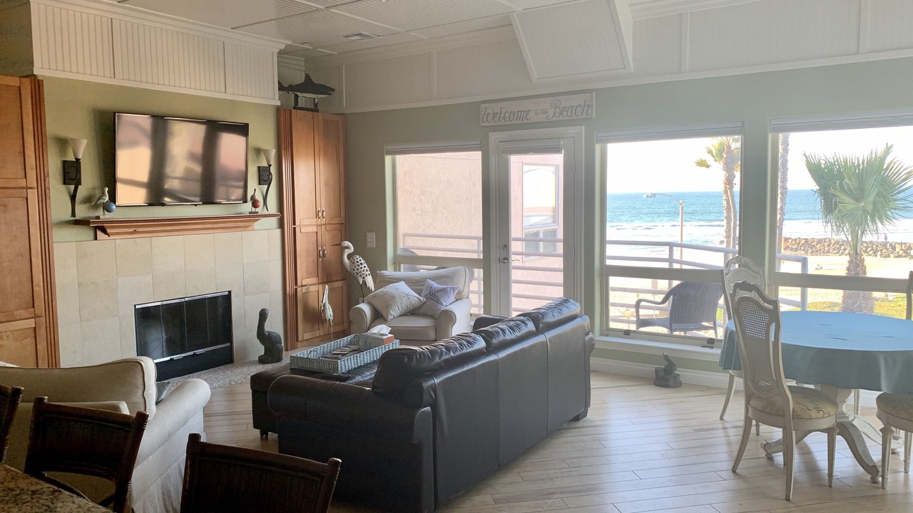 Photo of Livingroom in Imperial Beach