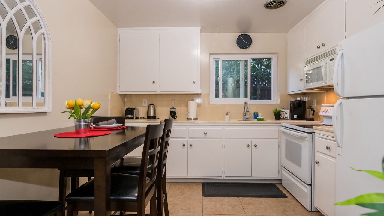 Photo of Kitchen in Downtown North