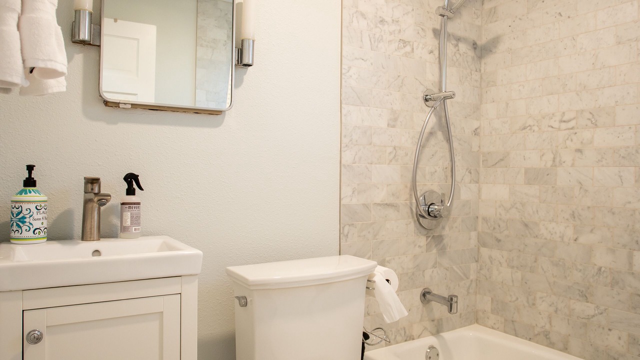 Photo of Bathroom in Old Town